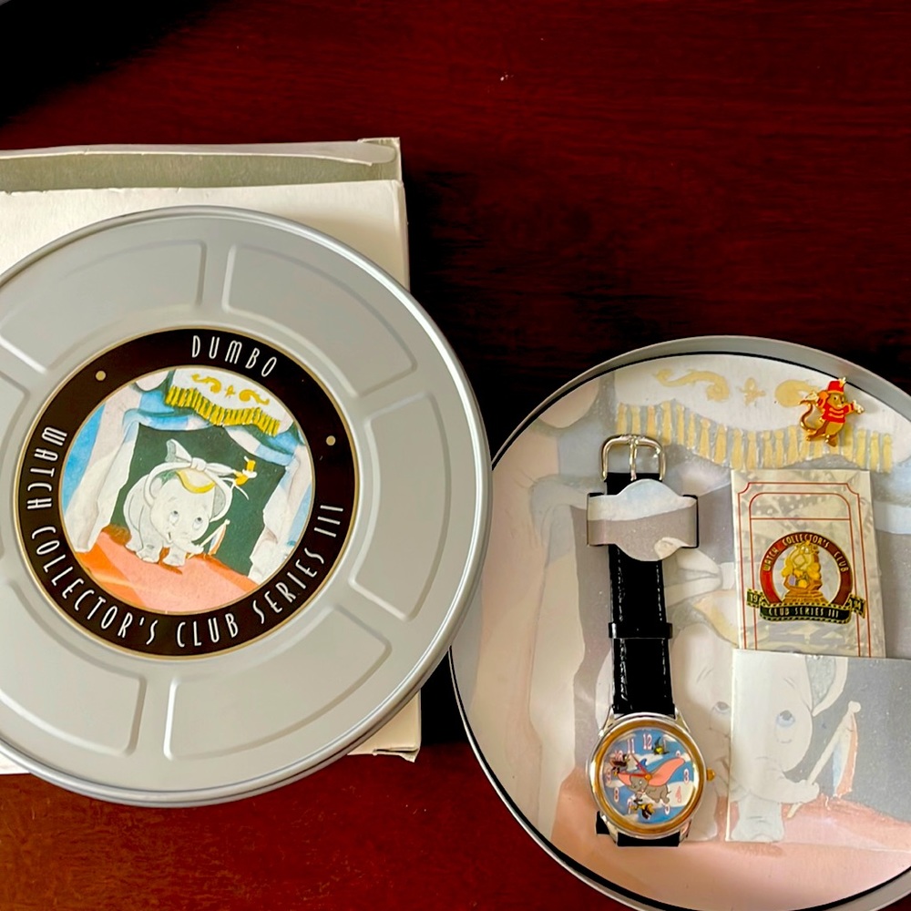 Disney Watch Collector’s Club Series 3 III Dumbo Rare New in Box 7251/7500